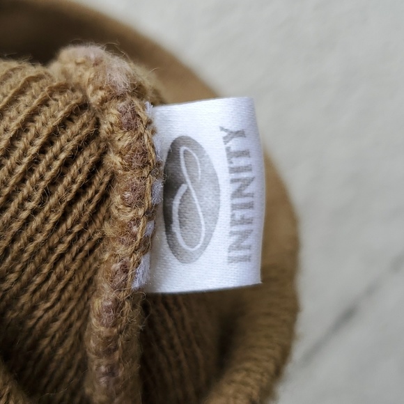 Bushnell hat 🌼 - Picture 4 of 5